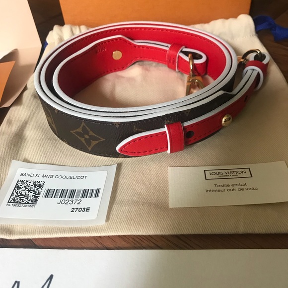 SOLD!Authentic LV Bandouliere XL strap in mono/red - Picture 3 of 8